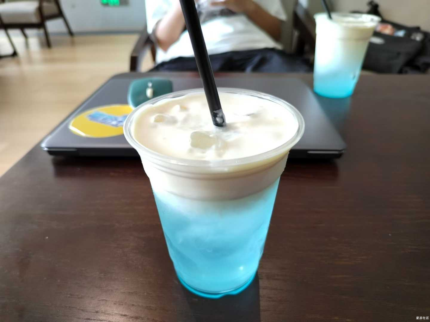 20251101204713175-微信图片_2025-11-01_204612_212