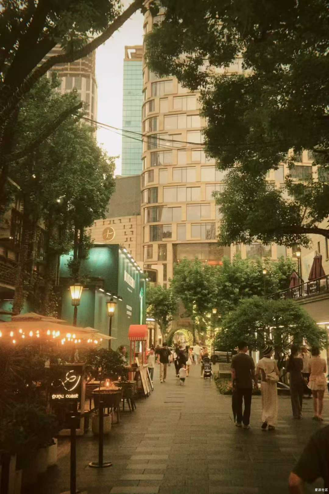 20251101205531337-微信图片_2025-11-01_205501_906